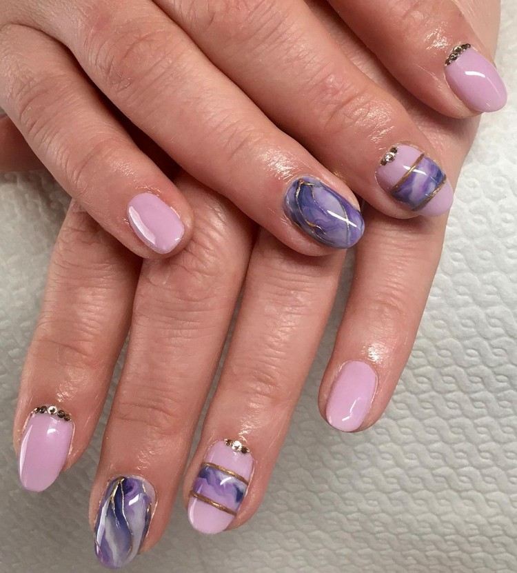 Pastell naglar Trend Gel naglar Idéer 2021 Marmor nagel
