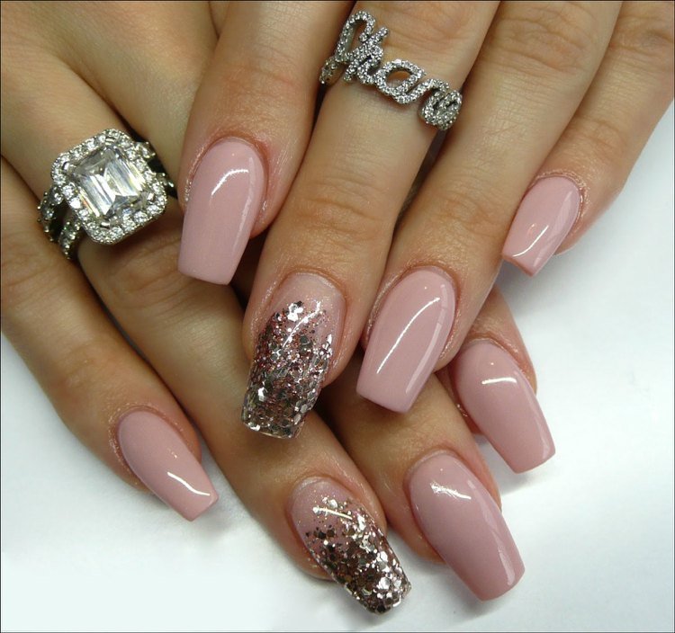 gel-nagel-ta bort-scrylnaegel-design-rosa-glitter-skimmer