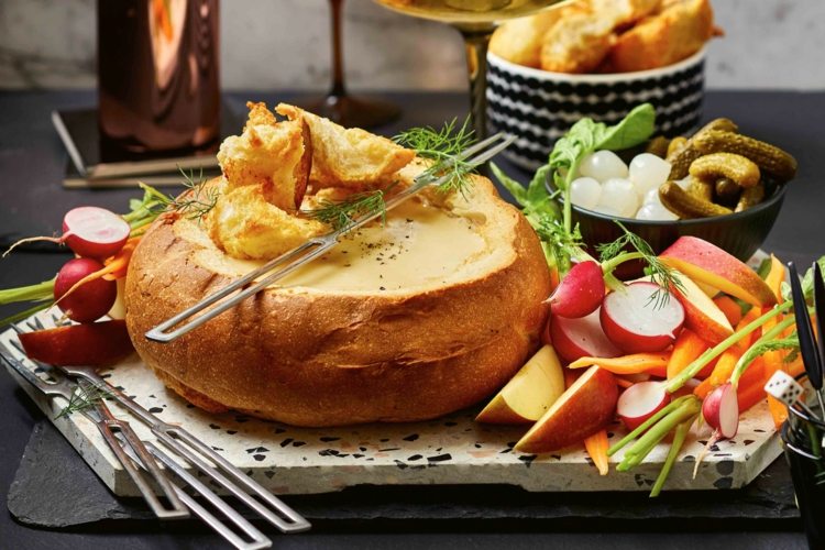 Ostfondue i en limpa fingermatsidéer snabbt