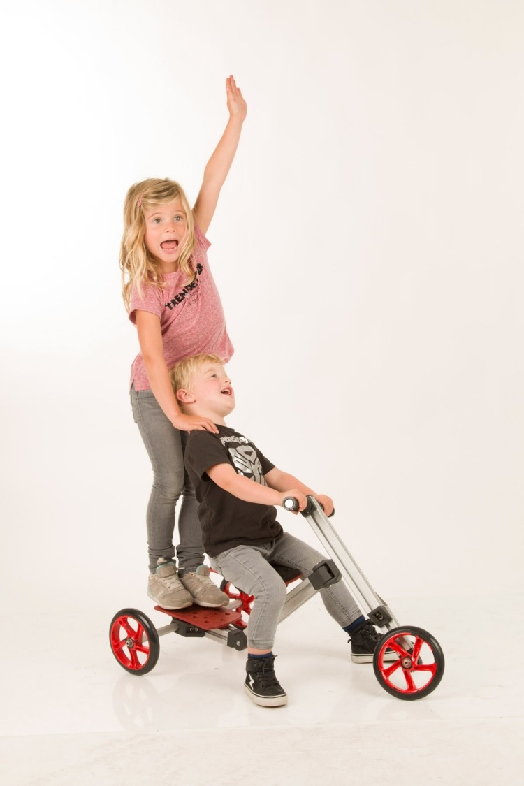 gåvor-till-jul-barn-lämpliga-för-trehjuling-tjejer-pojke-kul