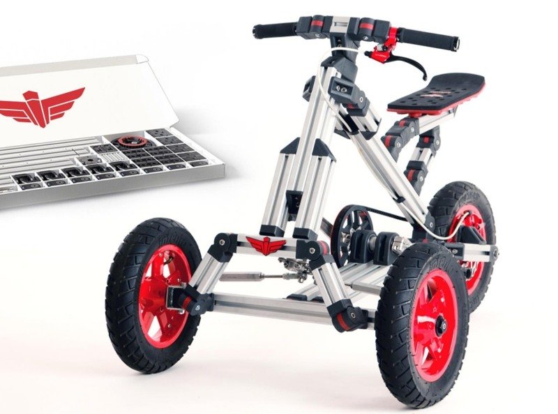 presenterar-till-jul-barn-trehjuling-kit-bygg-själv-delar