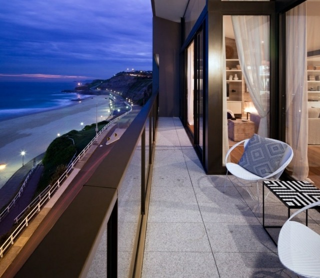 Borddesignidéer lägenhet kusten ocean blikc