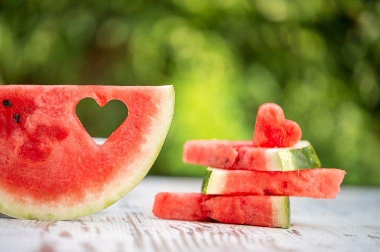 vattenmelon kost frukt-näring-frisk-hjärta-fruktkött