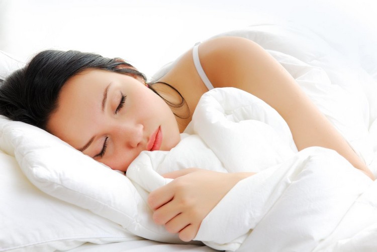 Frisk sömn vinterliggande ställning-madrass-viktigt