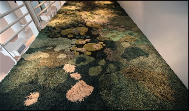 Mysig matta gjord av ullprickade moderna designidéer vardagsrum Argentina