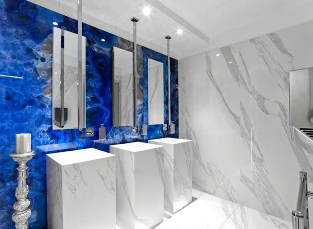 Optik marmor badrum klassiska designidéer