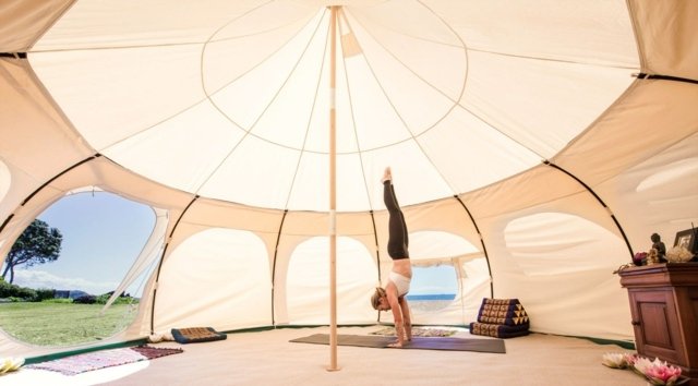 Yogatält övningar matta morgonträning sommar vistelse passform