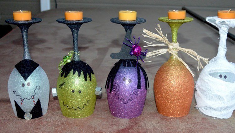 glasmålning-idéer-vinglas-värmeljushållare-halloween-dekorationer