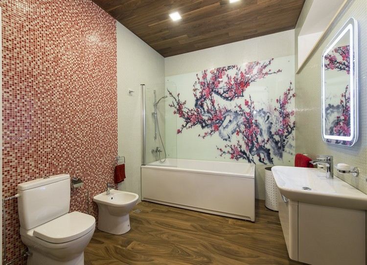 glas-istället-för-kakel-badrum-vägg-paneler-japanska-körsbär-träd-rosa-blommor