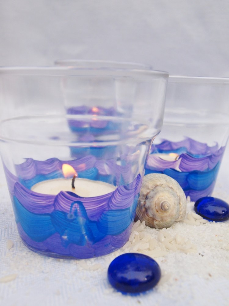 glas-värmeljushållare-lila-blå-färg-sommar-vågor-mönster