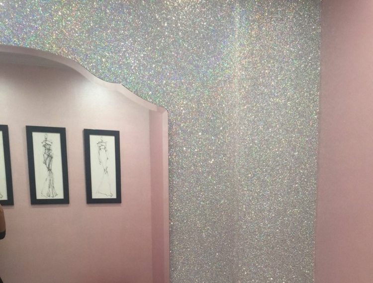 Badrumsfärg som färger glitter i väggfärg