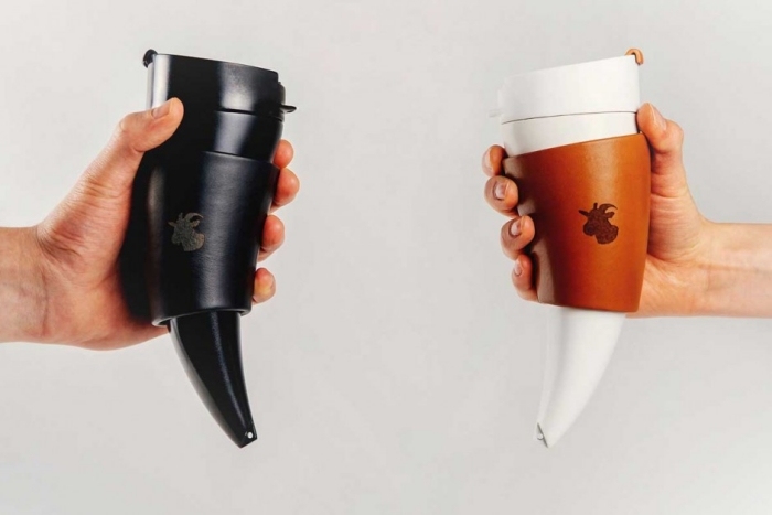 Kaffe-gör-det-lämpligt-för-axeln-dricka-horn