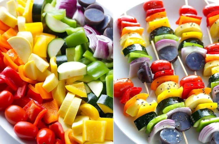 Grillning för barn - idéer till grönsaksspett i regnbågsfärger