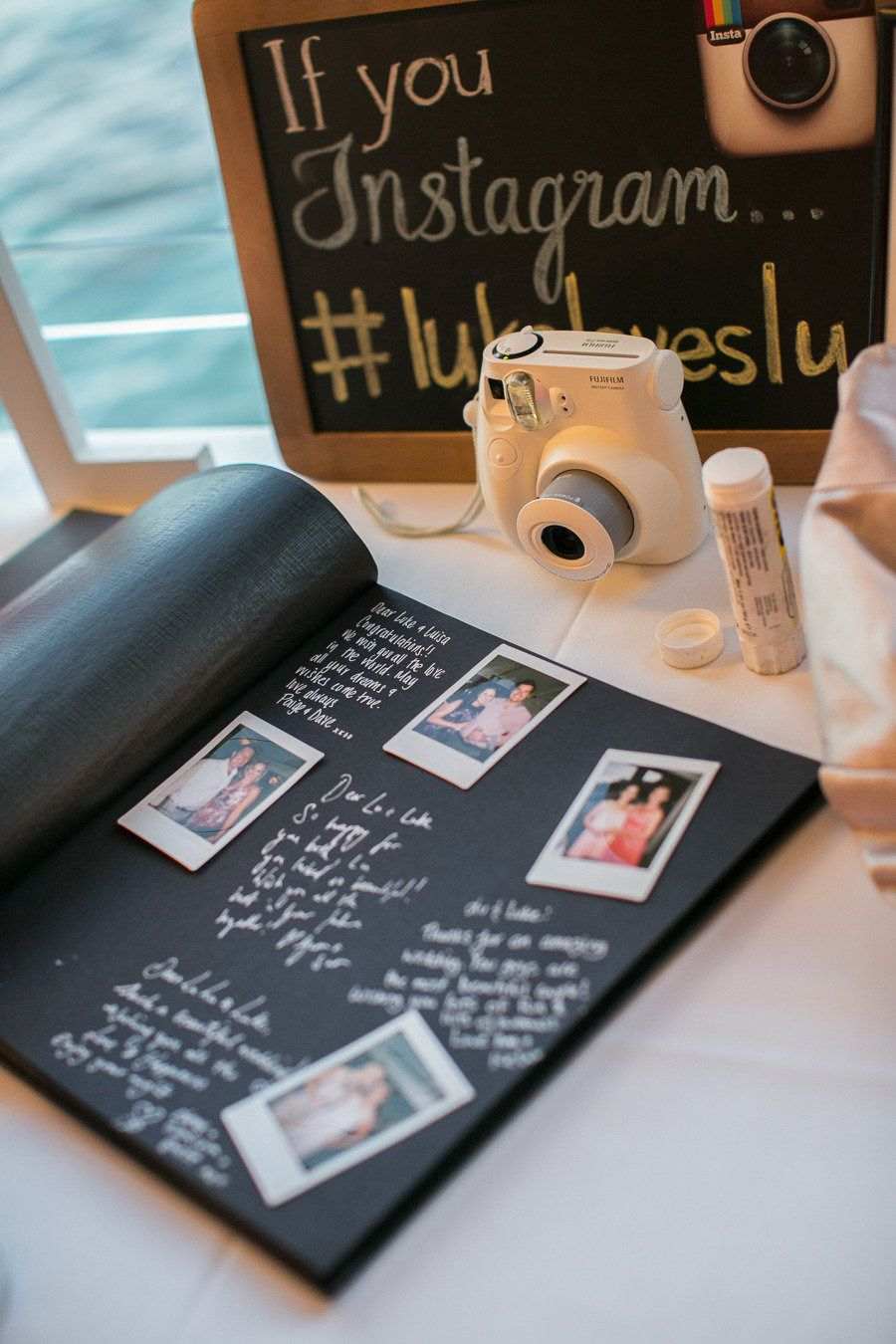 Gästbok Bröllopsalternativ Polaroid Photos Instagram Hashtag Social Media
