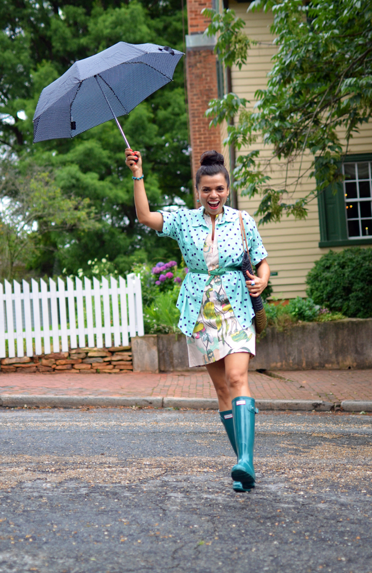 gummistövlar-kvinnor-höst-outfits-pastellfärger-regn-stövlar-jägare