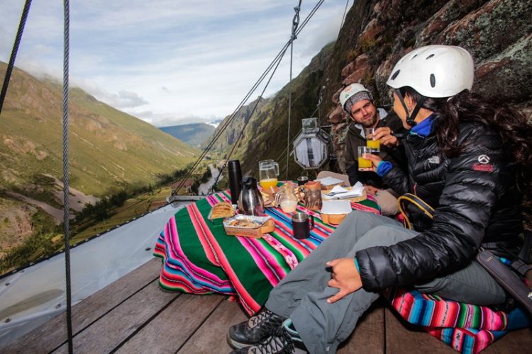sova-väl-klättra-extrem-sport-äta-se-berg-extrem-höjd