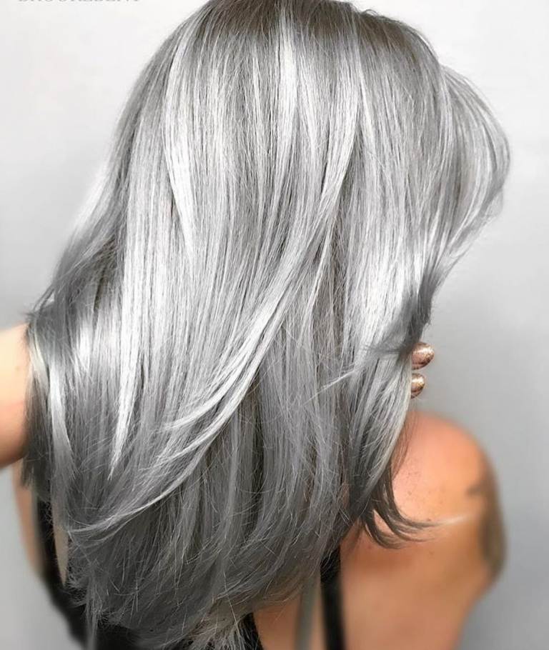 Kan du färga mörkt hår grå blekning skadlig hårvård hårbehandling