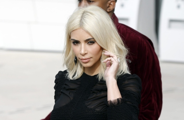 hårfärger-2014-trender-platina-blond-kim-kardashian-mittavsked
