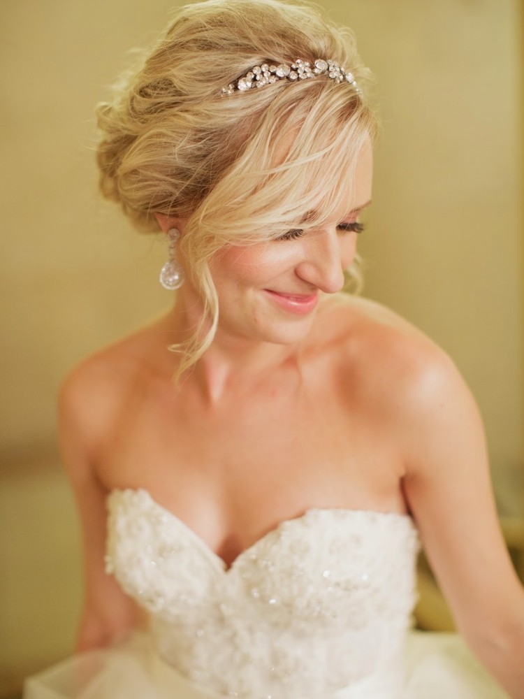 hårtillbehör-bröllop-updos-hårband-strass