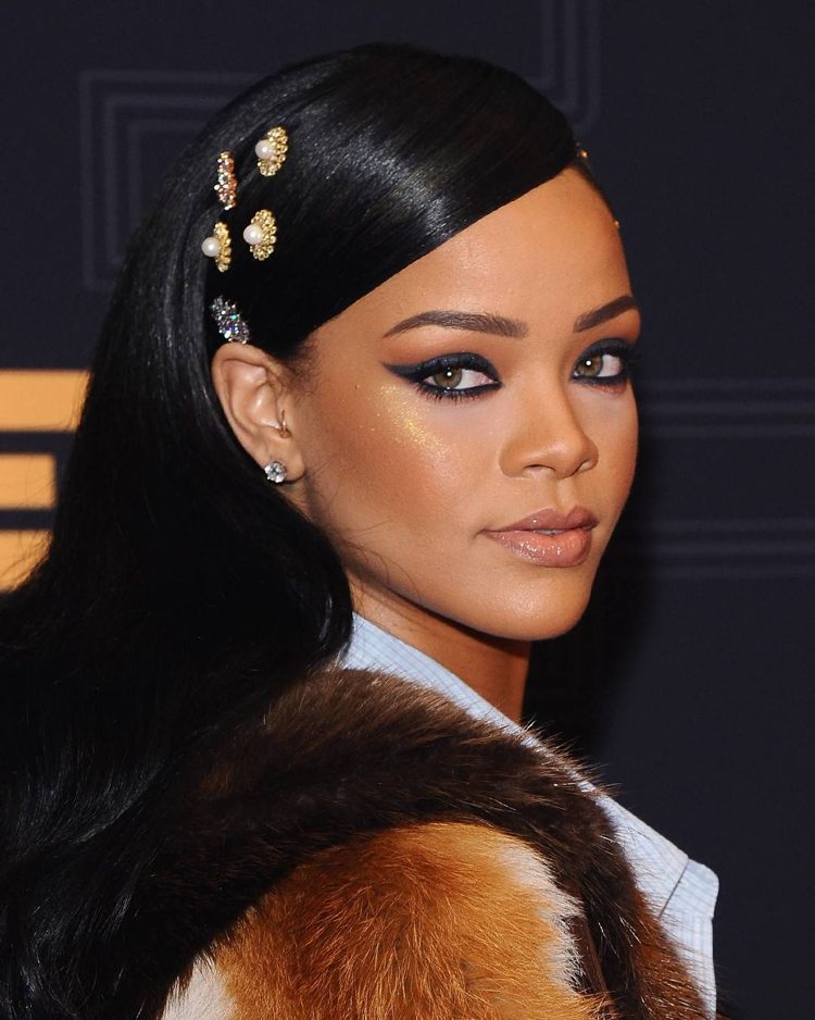 Hårtillbehör Rihanna pärlstrass hårnålar