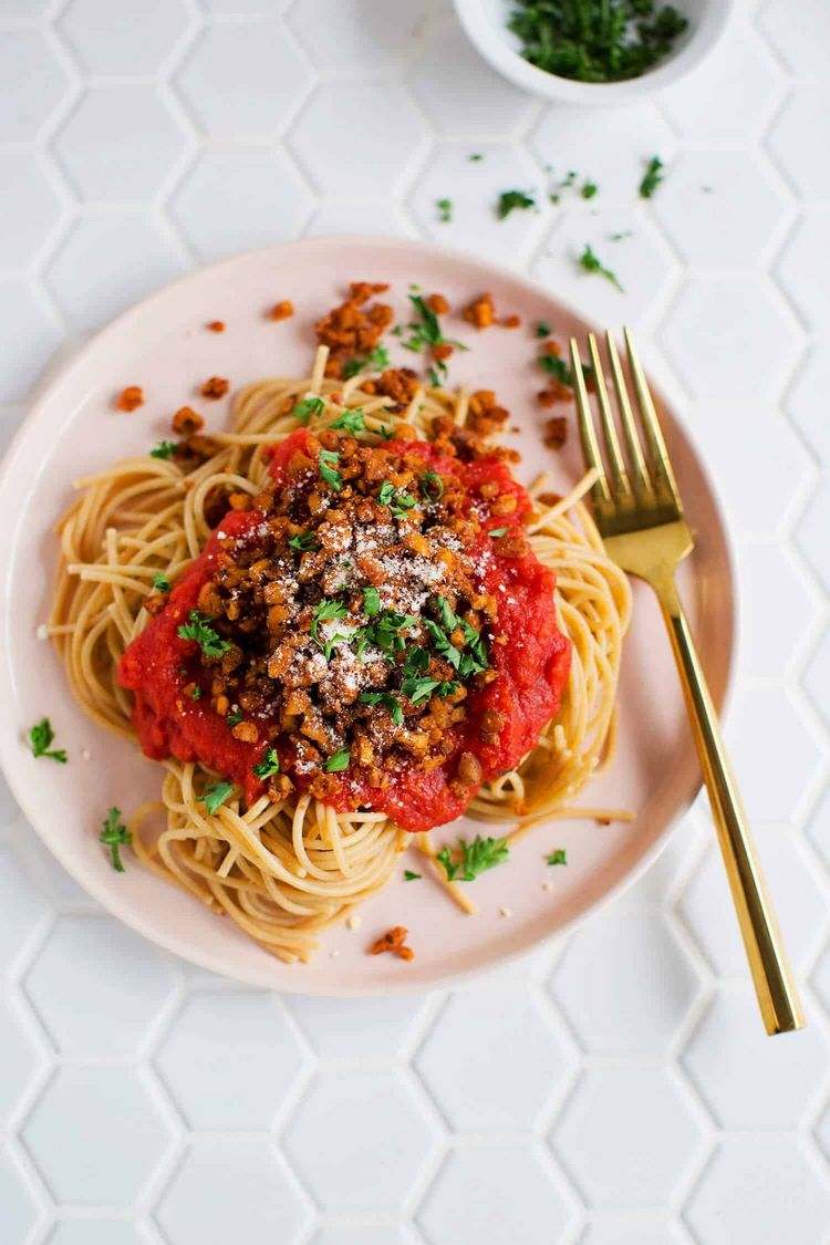 Recept med veganskt malet köttersättning Spaghetti Bolognese