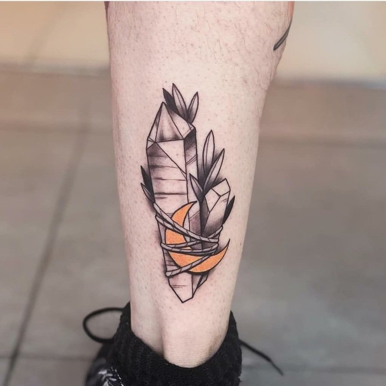 Ben tatuering kvinnor liten tatuering motiv mån betydelse