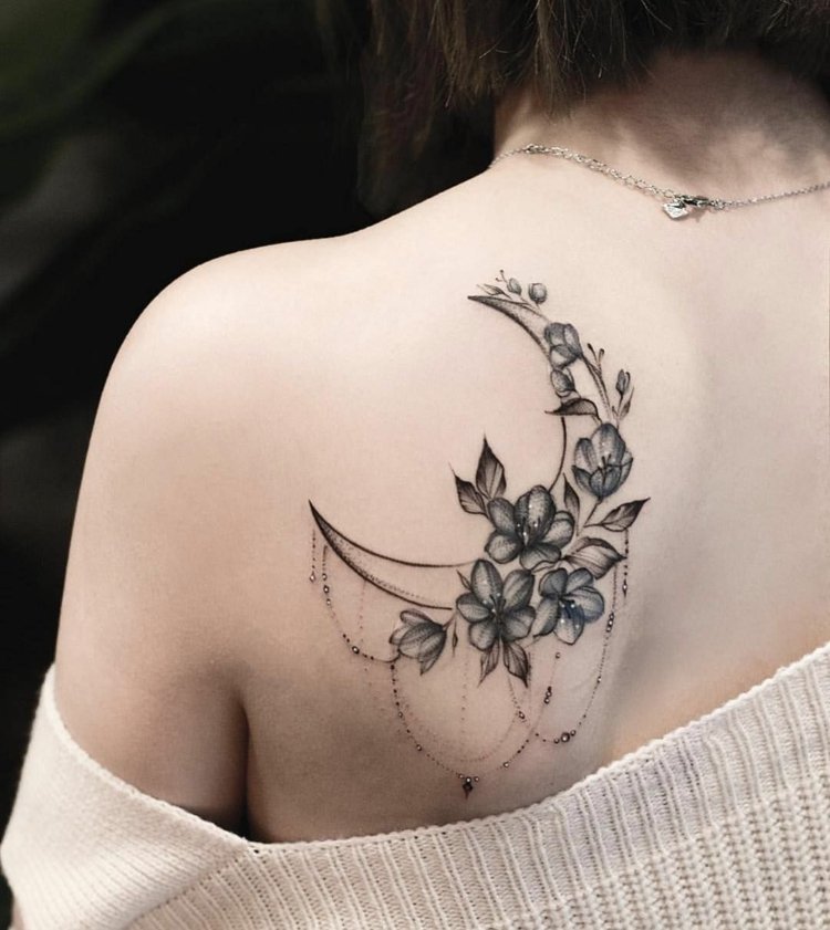 Crescent Moon Tattoo Betydelse Rose Tattoo On Back Women