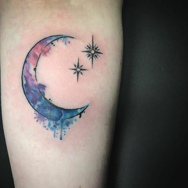 Små tatueringar för kvinnor idéer akvarell tatuering design