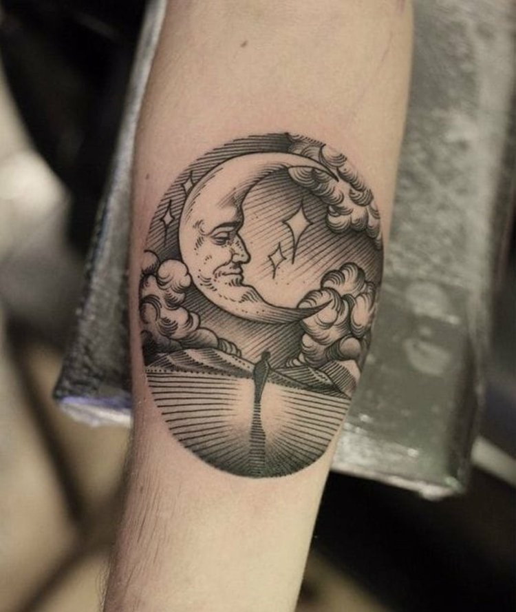 Underarm tatuering motiv för kvinnor månen tatuering mening