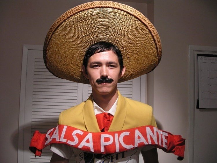 halloween-förklädnad-män-gör-det-själv-pantomime-artist-svart-vit.jpg-mexikansk hatt-stor-etikett