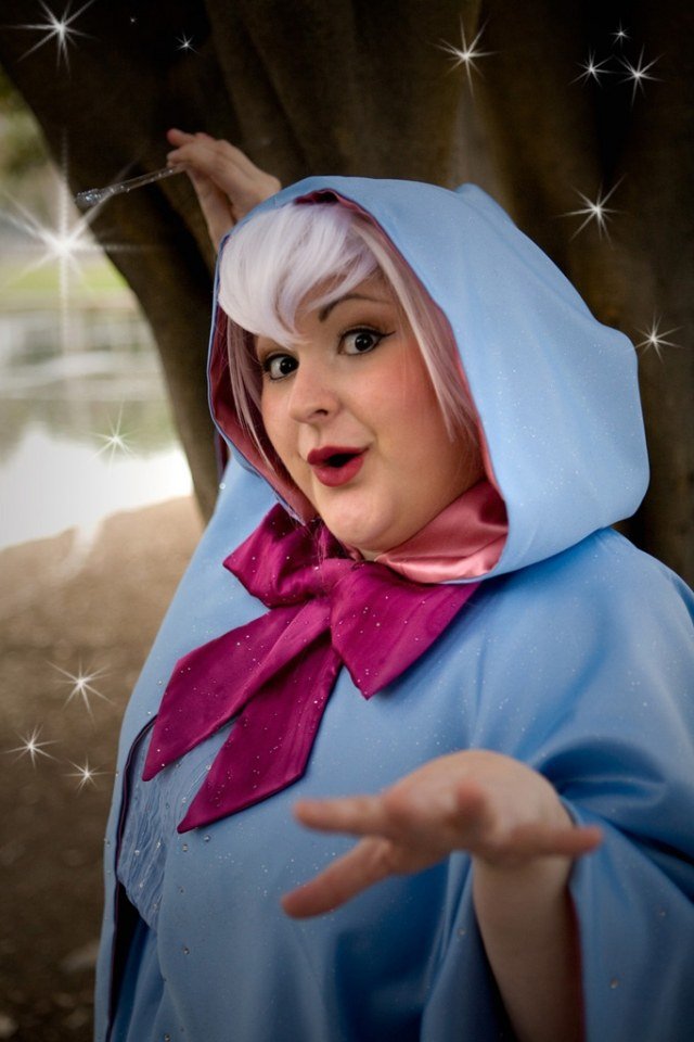 roliga-halloween-kostymer-för-kvinnor-god-fe-cinderella