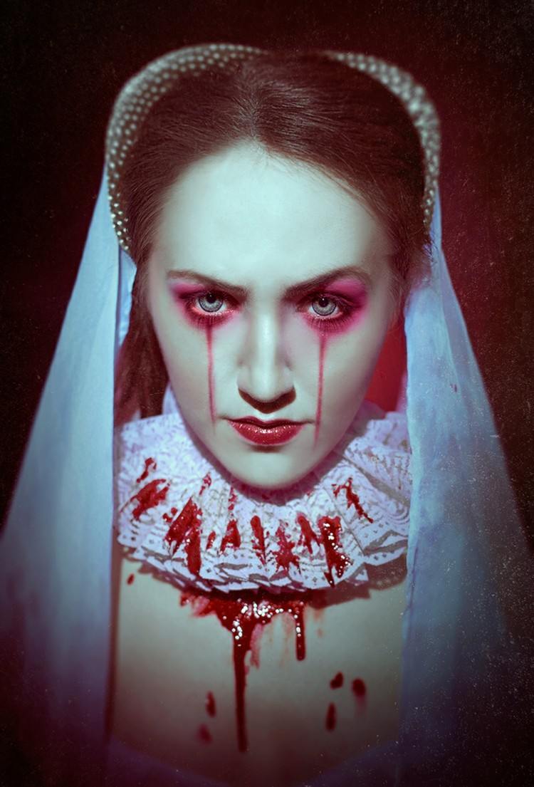 halloween kostymer bloody mary idé slöja vitt blod