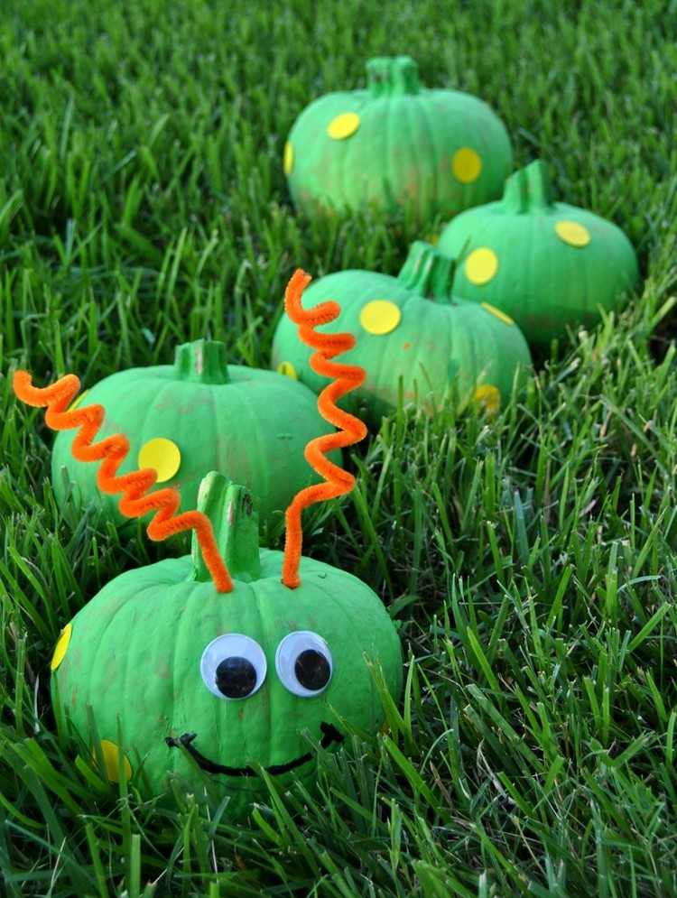 Måla Halloween-pumpor-larv-apelsinrör-renare-viftande ögon