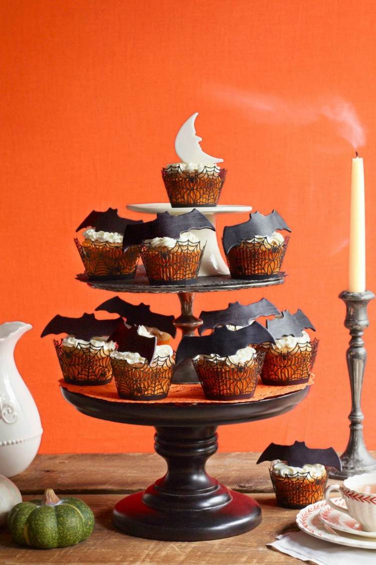 sockerfigurer bat crescent moon halloween muffins dekoration
