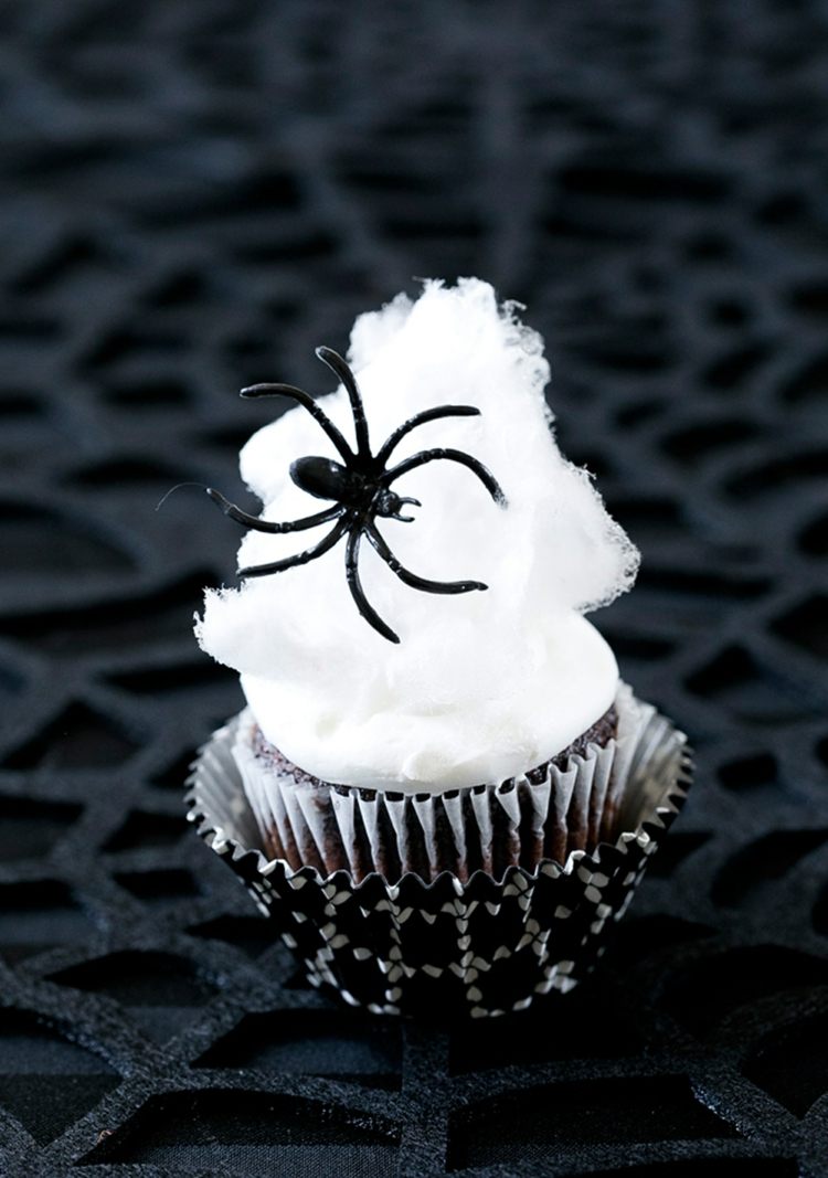 halloween muffins dekoration bomull godis spindel smörkräm huva