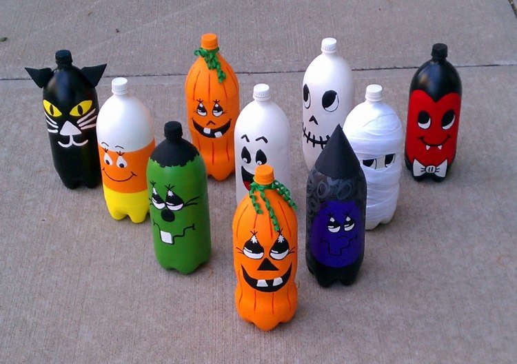 halloween spel plastflaskor-målade-färgglada-bowling