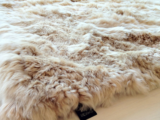 mattor alpacka päls beige yaku silkeslen mjuka fibrer