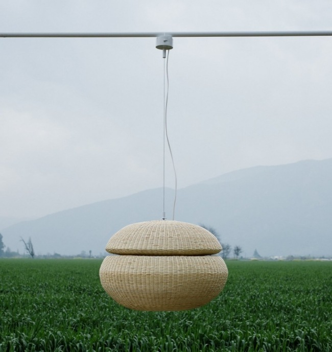 Design hängande lampfläta Mimbre ekollonformad