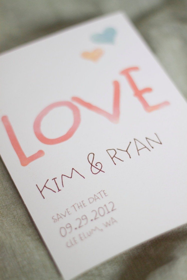 handgjorda-inbjudningskort-bröllop-söt-handstil-kärlek
