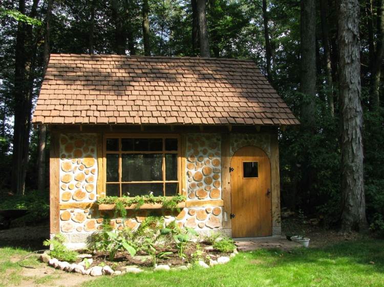bygga ett hus av trä-hydda-skjul-idé-enkel-DIY-singel