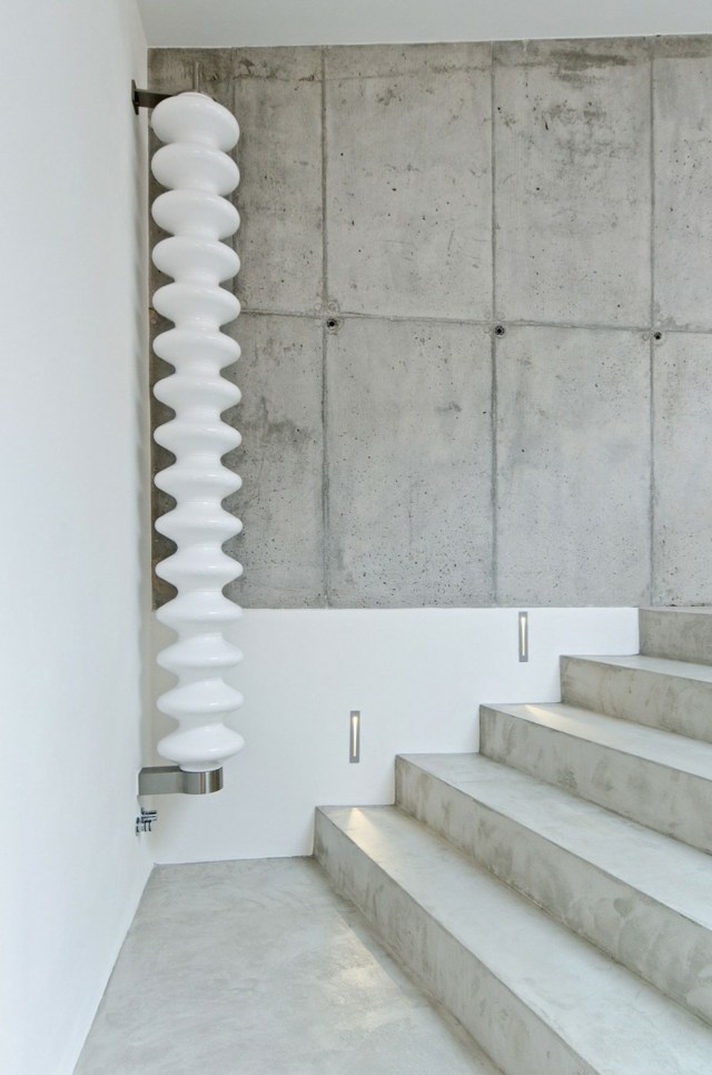 Väggbelysning trappa interiör betong modern