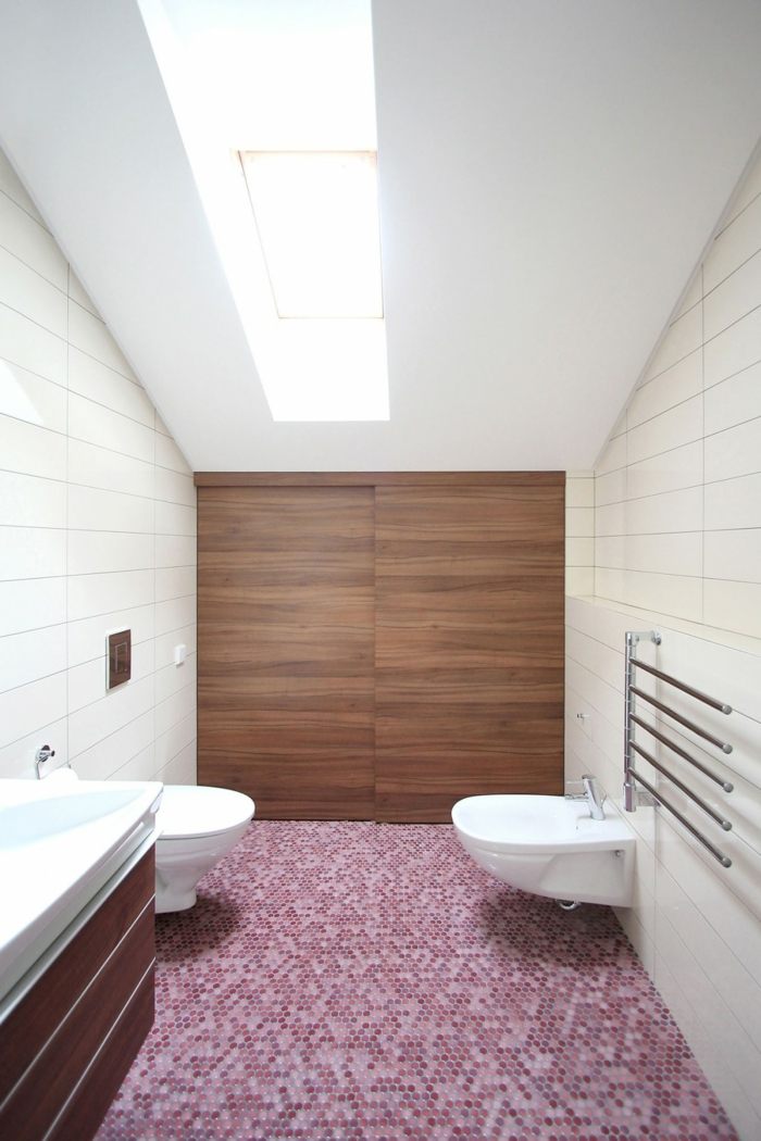 badrumsmöbler moderna kakel mosaik lila brun vit