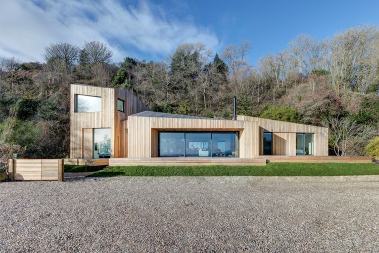 trä fasad hus-design-modern-england-träbeklädnad