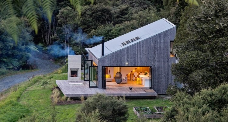 hus med träbeklädnad fasad-veranda-1