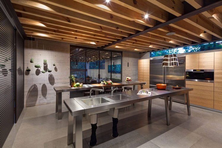 husfasad-glas-modern-estetik-interiör-kök-lyx-rostfritt stål-grått