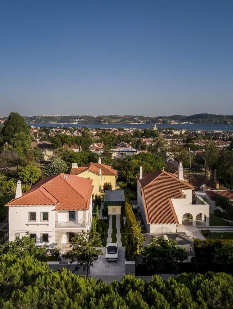 Planera husrenovering Gammal villa i Portugal blir ett familjehus Utsikt från ovan