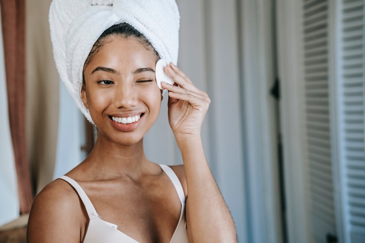 hur ofta rengör ansiktet hudvård känslig hud