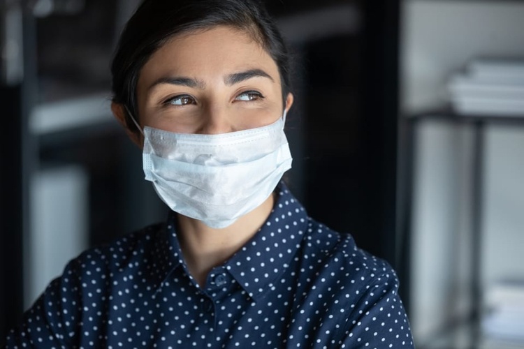 Hudproblem i ansiktet Undvik inflammation genom att bära ansiktsmask