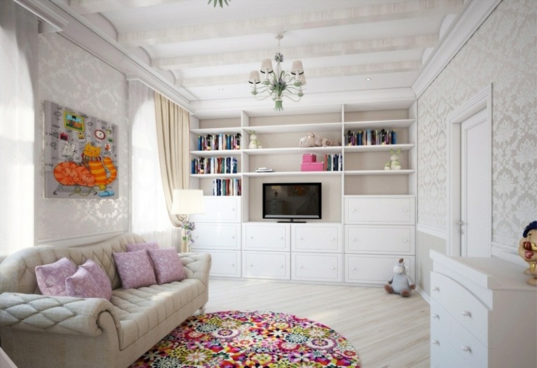 barnrum vit tapet mönster skimmer vardagsrum vägg färgglada matta färger soffa