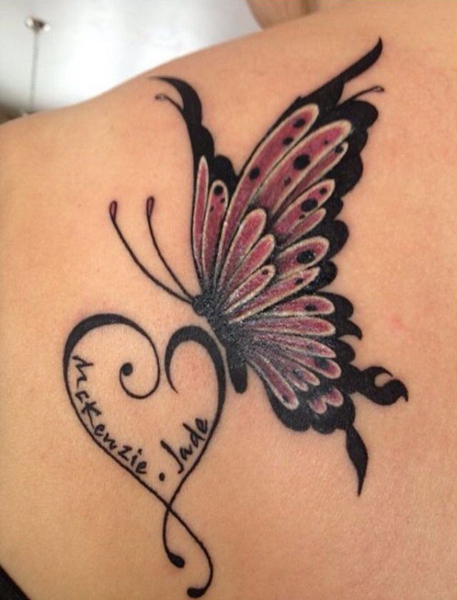 Perhonen ja sydämen tatuointi